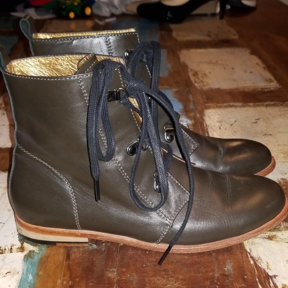 EUC Vero Cuoio boots